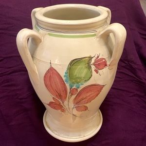 Beautiful Clay Vase Pottery, EUC